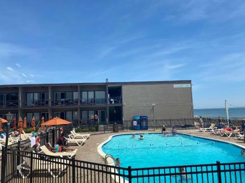 Apartment In Royal Atlantic Beach Resort