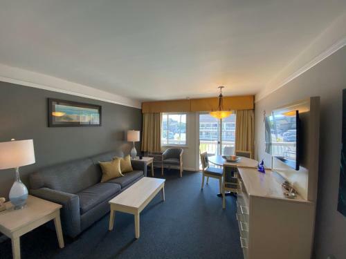 Apartment In Royal Atlantic Beach Resort