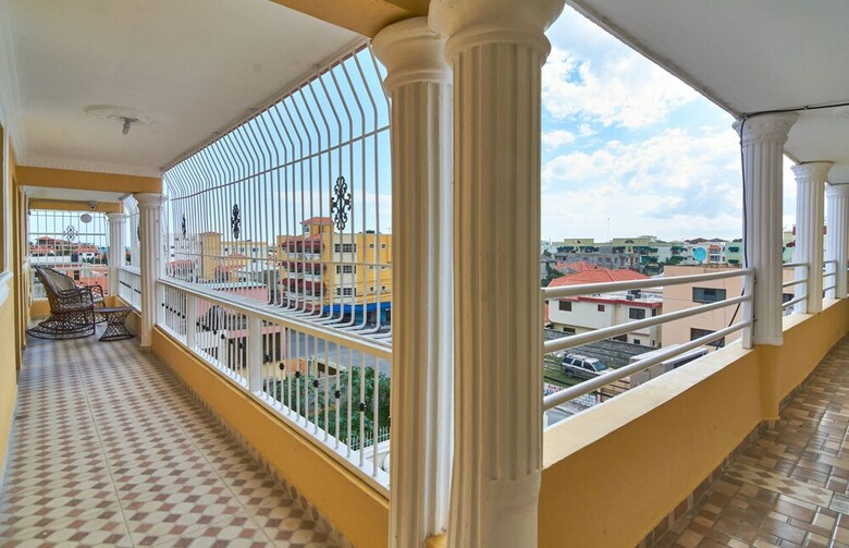 Tropical Island Aparthotel