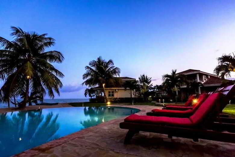 Hotel Hopkins Bay Belize