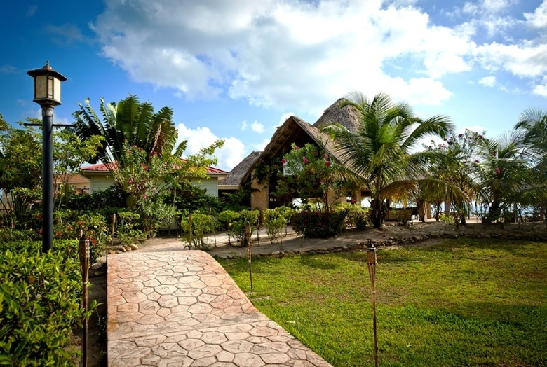 Hotel Hopkins Bay Belize