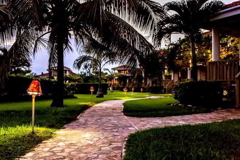 Hotel Hopkins Bay Belize