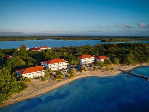 Hotel Belize Ocean Club