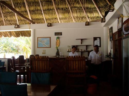 Lodge Green Parrot Beach Houses And Resort