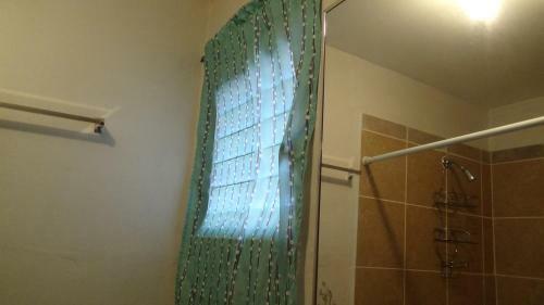 Hostal Hacienda Tropical Guest House