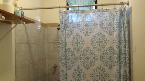 Hostal Hacienda Tropical Guest House
