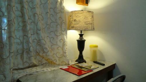 Hostal Hacienda Tropical Guest House