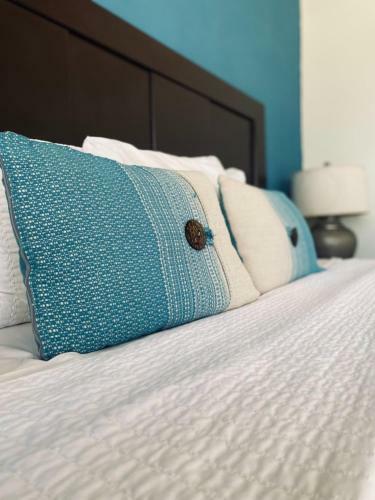 Hotel Vista Las Olas Surf Resort