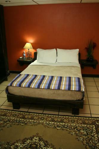 Hotel Plaza Antigua