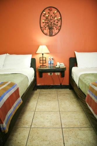 Hotel Plaza Antigua