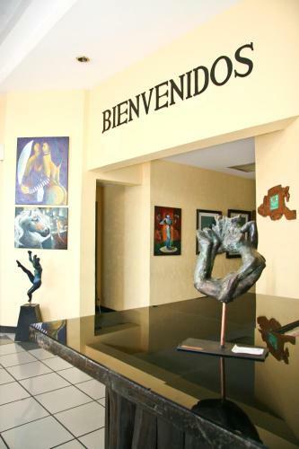 Hotel Plaza Antigua