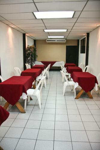 Hotel Plaza Antigua