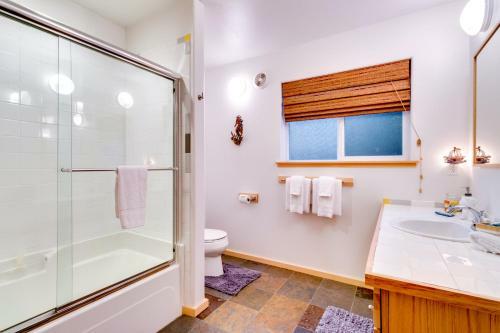 Modern Manzanita Retreat