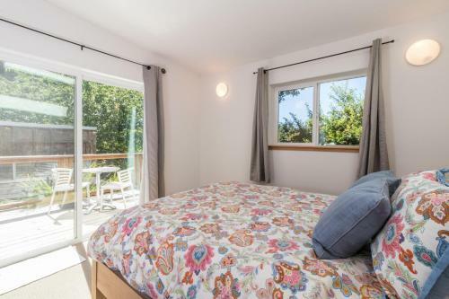 Modern Manzanita Retreat
