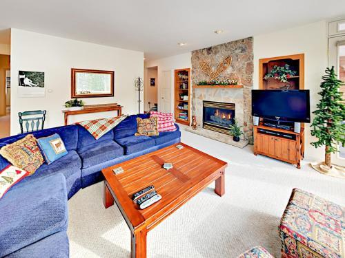 Trademark Townhouse Unit 2 Townhouse