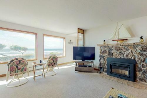 Tillicum Beach Overlook