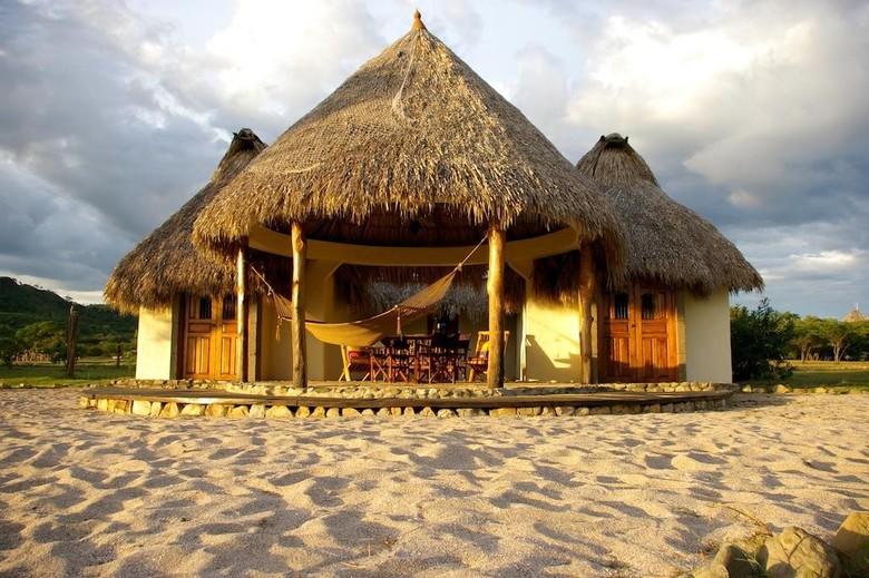 Hotel Punta Teonoste