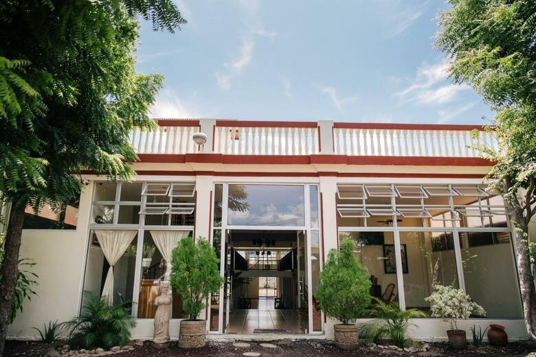 Hotel La Estacion