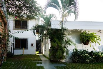 Hotel El Almendro