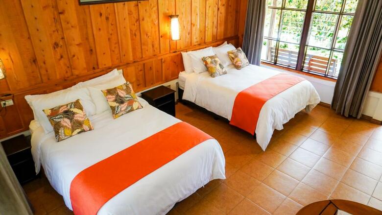 Lodge Hotel De Monta�a Suria