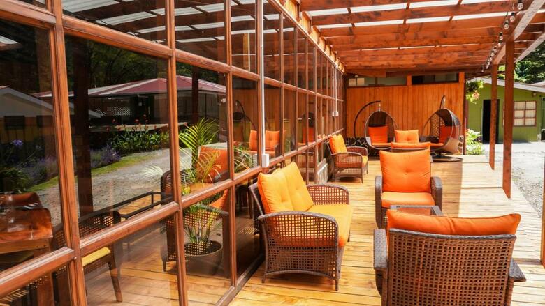 Lodge Hotel De Monta�a Suria