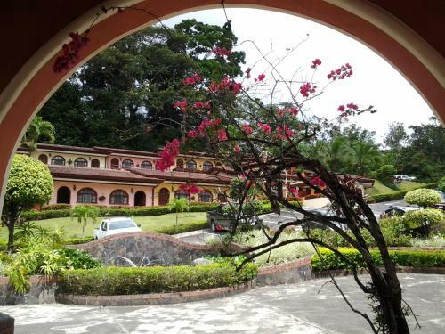 Hotel El Tucano Resort & Thermal Spa