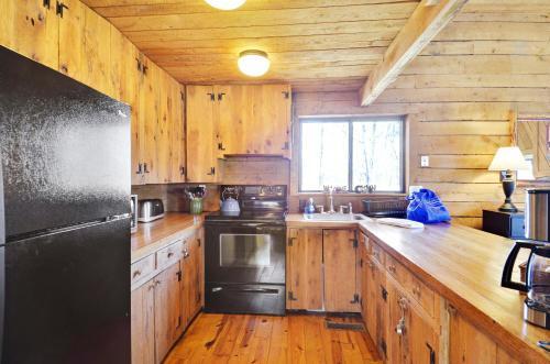 Villa Lakeside Cabin