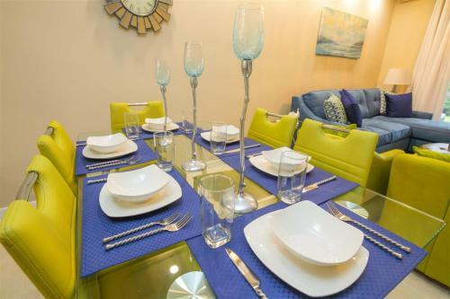 16734 Hemingway