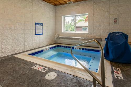 Apartamento Bay Point Lakefront 5b Down