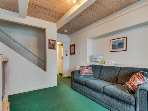 Bay Point Lakefront 3a