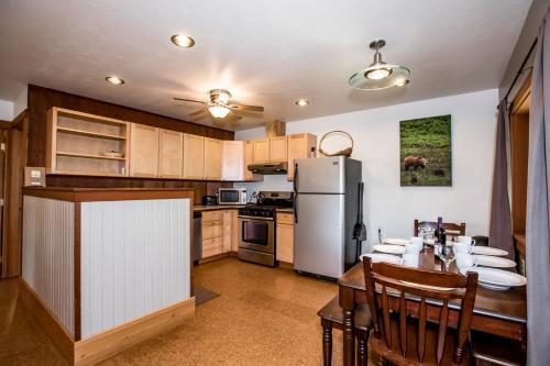 Stillwater Mountain Lodge Home