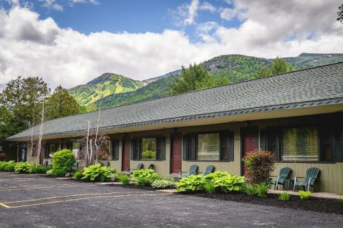 Motel Hungry Trout Resort