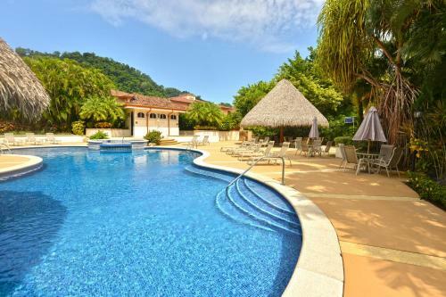 Hotel Los Suenos Resort And Marina