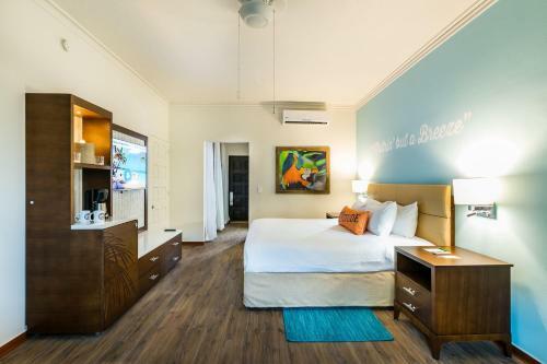 Hotel Margaritaville Beach Resort Playa Flamingo