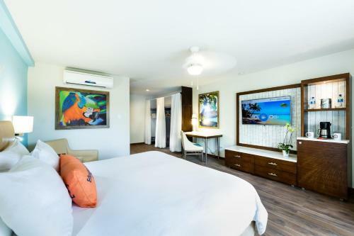 Hotel Margaritaville Beach Resort Playa Flamingo