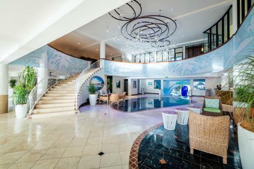 Hotel Margaritaville Beach Resort Playa Flamingo