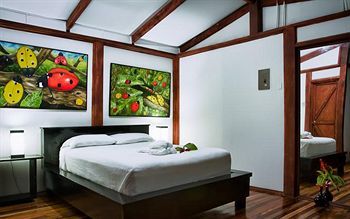 Hostal Hotel Quelitales