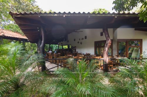 Hotel Cabinas Las Olas