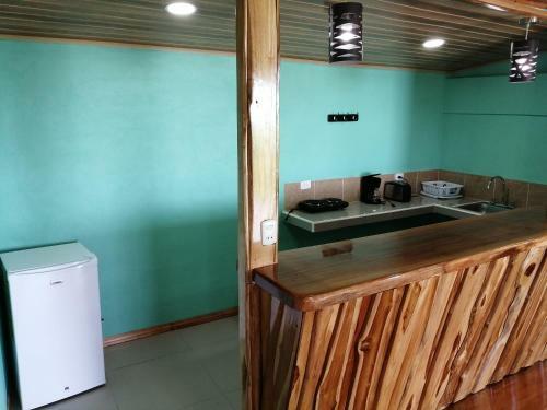 Las Cotingas Lodge