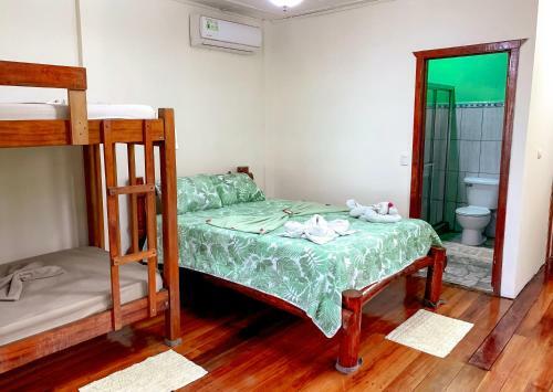 Las Cotingas Lodge