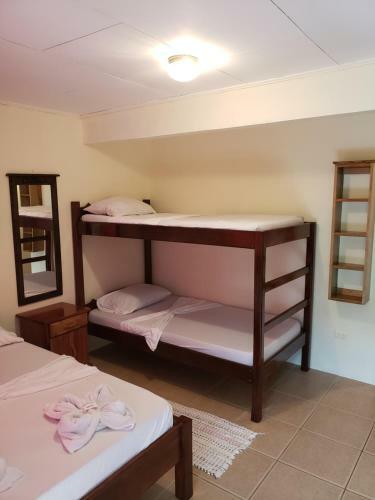 Hotel Cabinas Pura Vida