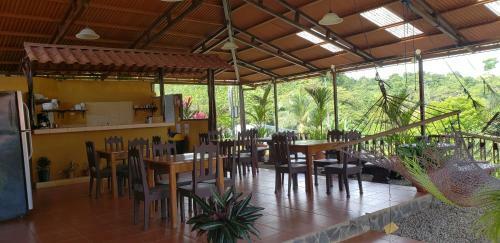 Hotel Cabinas Pura Vida