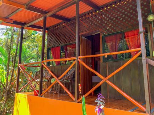 Las Caletas Lodge