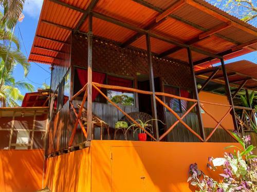Las Caletas Lodge