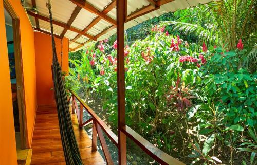 Las Caletas Lodge