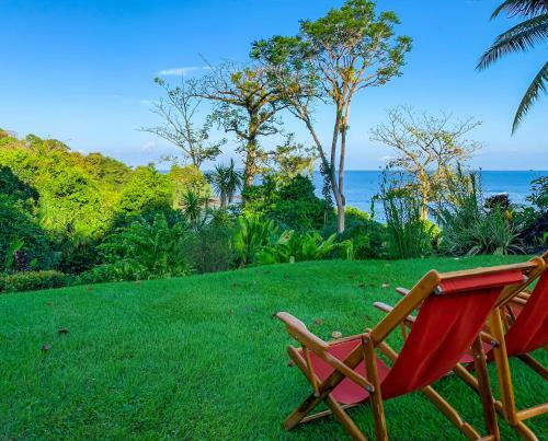 Las Caletas Lodge