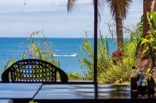 Las Caletas Lodge