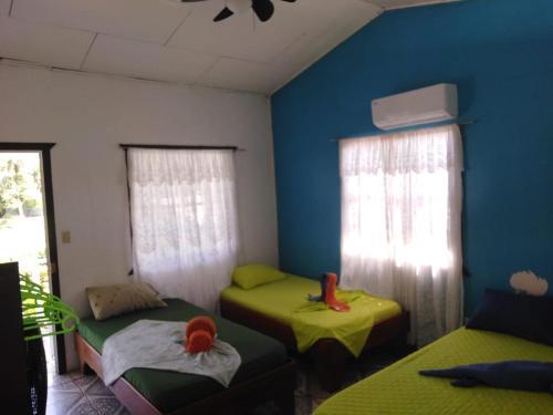 Hotel Cabinas Miss Miriam 2
