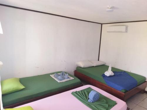 Hotel Cabinas Miss Miriam 2