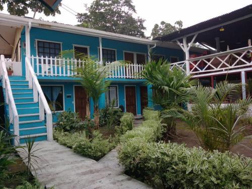 Hotel Cabinas Miss Miriam 2